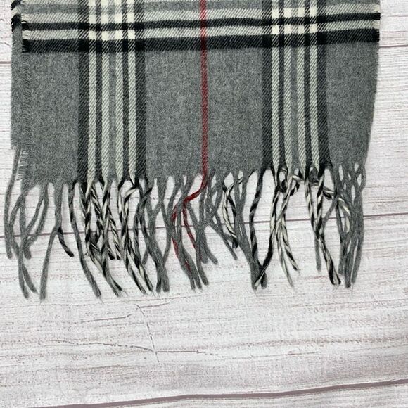 V Fraas plaid scarf with fringe hem 60”x9.5”
Black grey & red - Picture 2 of 3